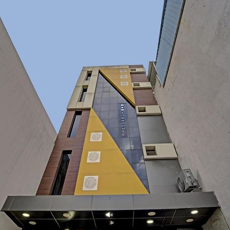 Super Townhouse 1096 Hotel Redfox Nungambakkam Near Apollo & Shankar Nethralaya Hospital Ченай Екстериор снимка