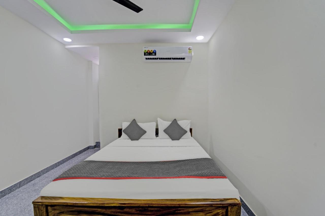 Super Townhouse 1096 Hotel Redfox Nungambakkam Near Apollo & Shankar Nethralaya Hospital Ченай Екстериор снимка